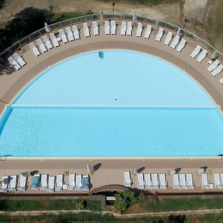 Il Borgo Centro Vacanze 3*